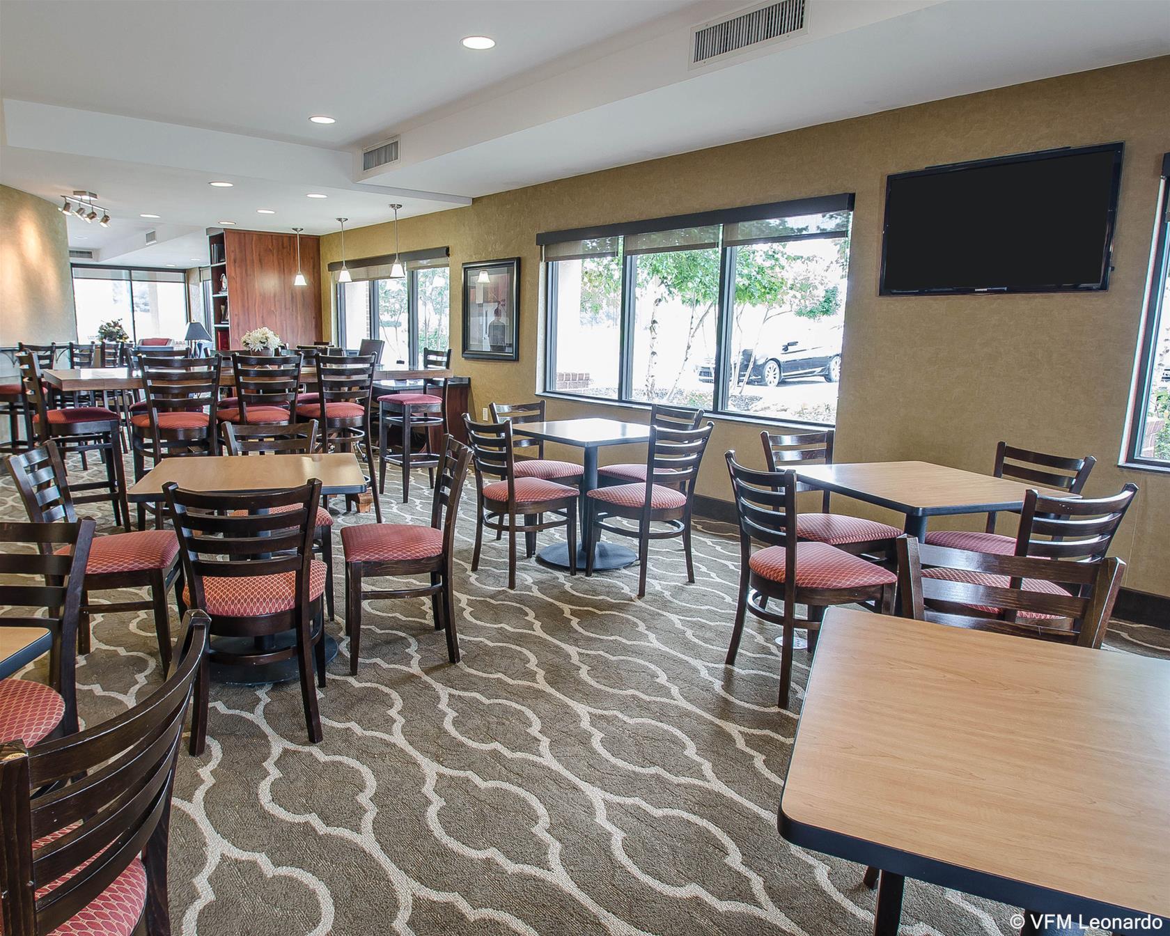 Comfort Suites Speedway - קנזס סיטי מראה חיצוני תמונה